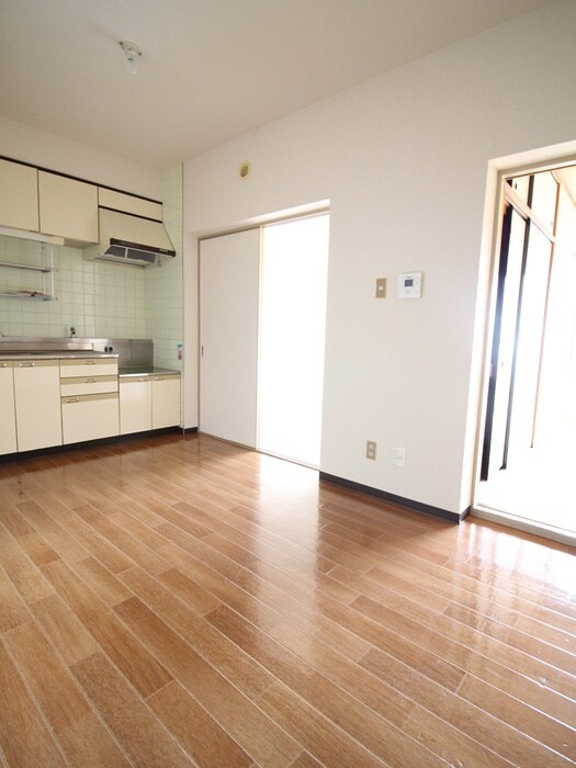 物件内観写真18　(居室)