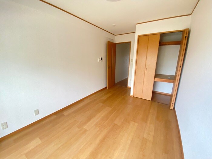 物件内観写真8　(内観写真)