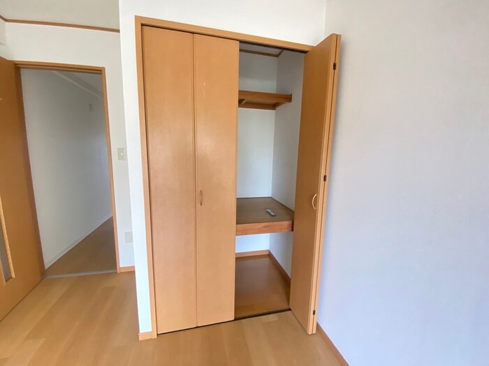 物件内観写真9　(靴箱)