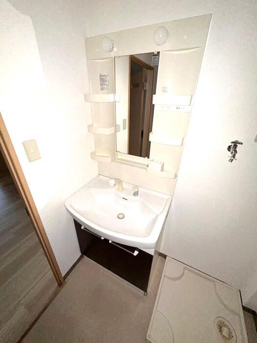 物件内観写真13　(洗面)