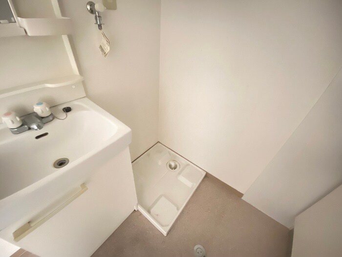 物件内観写真21　(洗濯機置場)