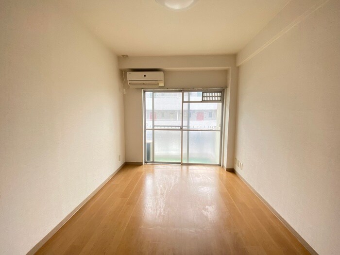 物件内観写真22　(居室)