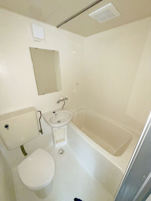 物件内観写真12　(バス／シャワールーム等)