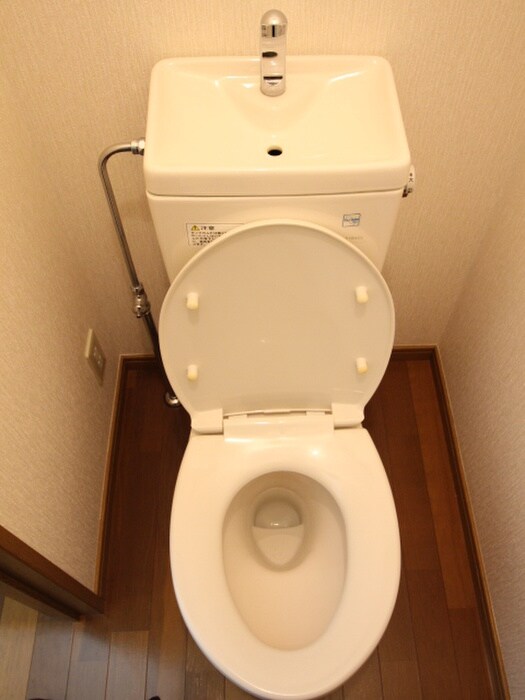 物件内観写真16　(トイレ)