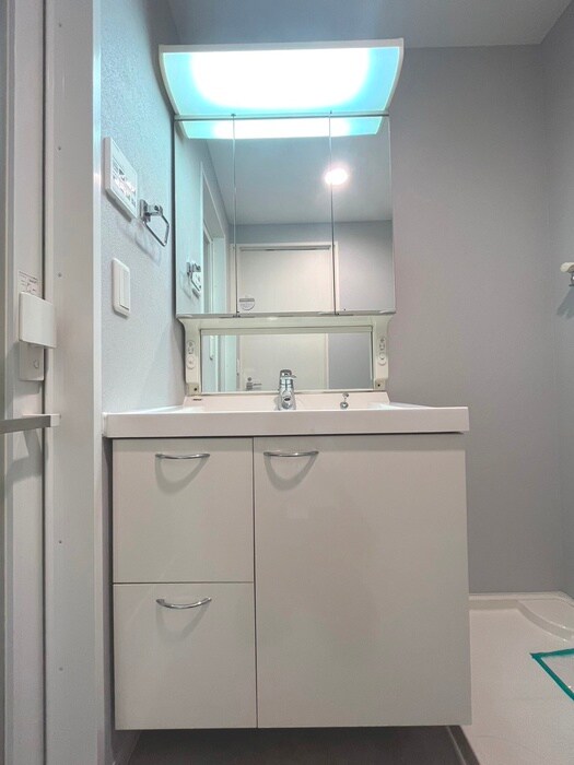 物件内観写真12　(洗面)