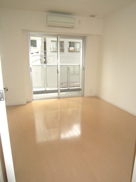 物件内観写真14　(居室)