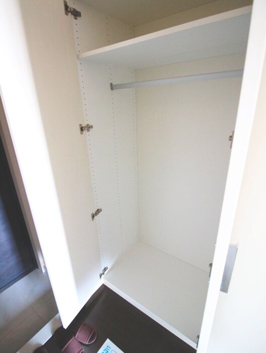 物件内観写真14　(収納)