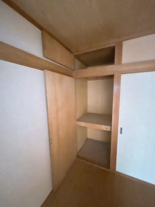 物件内観写真13　(収納)