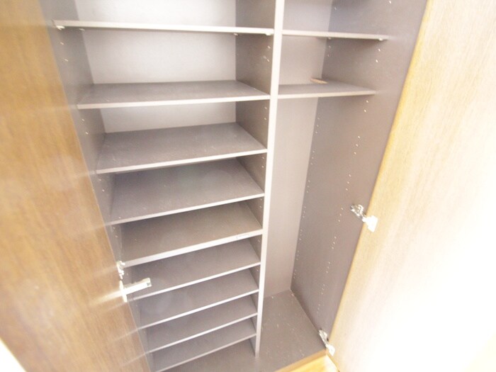 物件内観写真19　(靴箱)