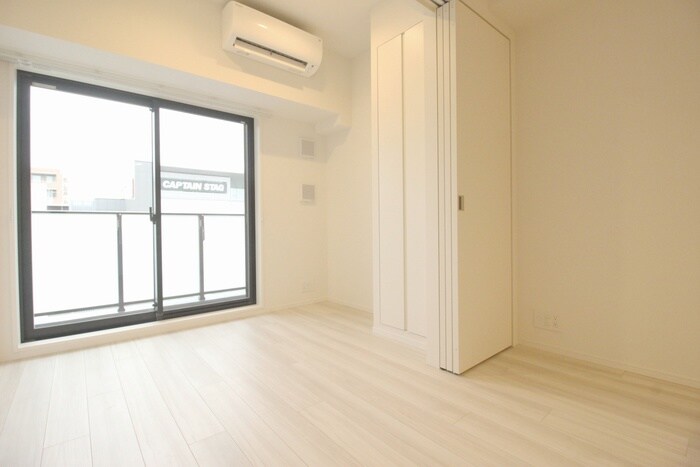 物件内観写真9　(居室)