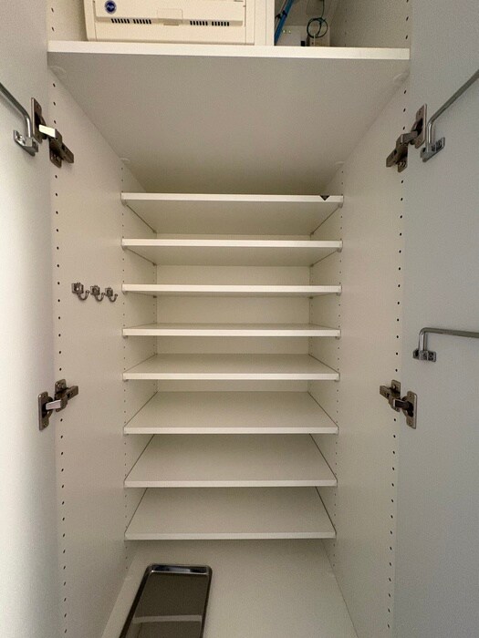 物件内観写真10　(収納)