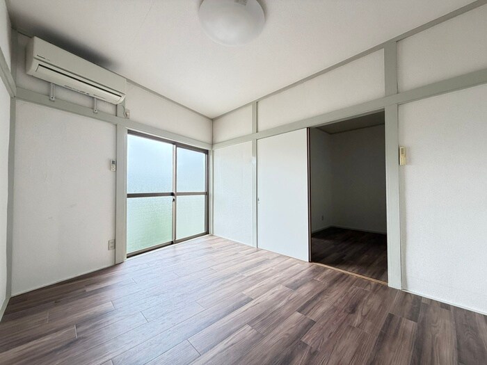 物件内観写真8　(居室)