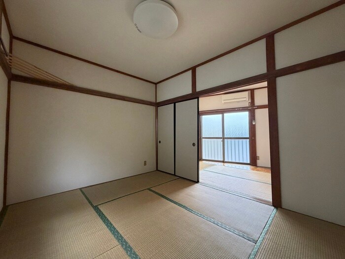 物件内観写真9　(居室)