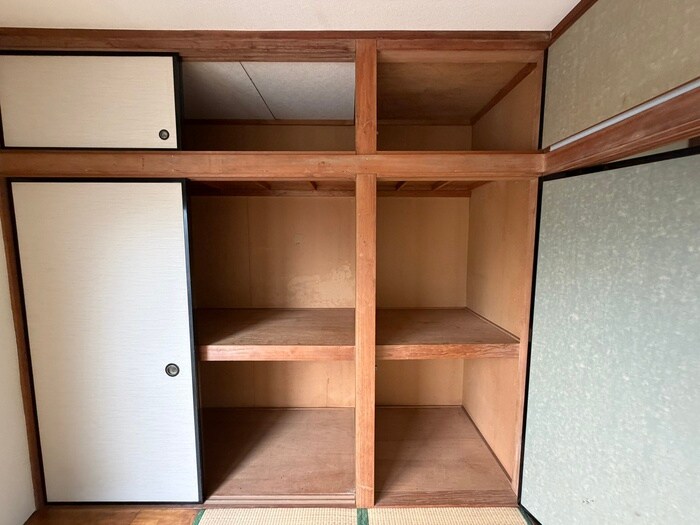 物件内観写真15　(収納)