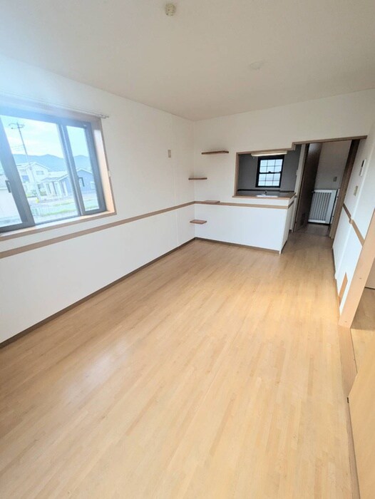 物件内観写真9　(居室)