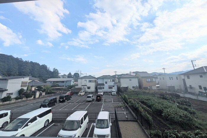 物件内観写真17　(室内からの展望)