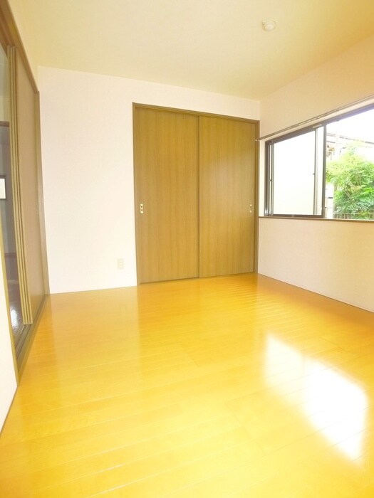 物件内観写真8　(収納)