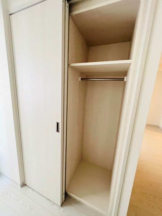 物件内観写真11　(収納)