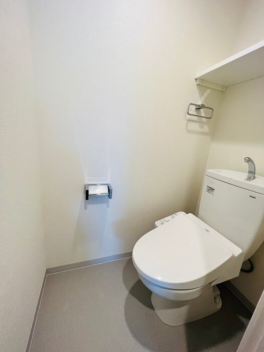 物件内観写真16　(トイレ)