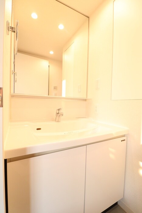 物件内観写真11　(洗面)