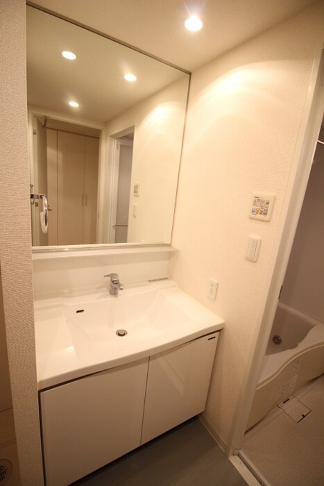 物件内観写真13　(洗面)