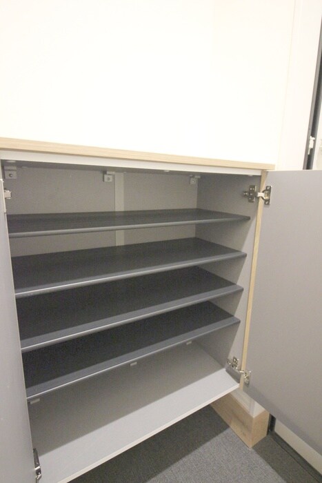 物件内観写真18　(靴箱)