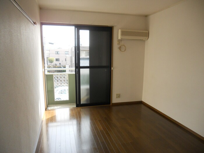 物件内観写真12　(居室)