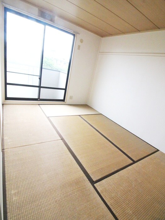 物件内観写真19　(居室)