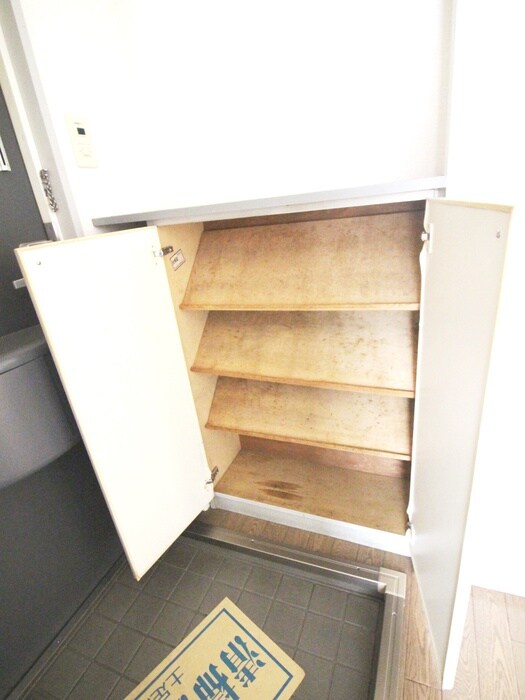 物件内観写真22　(靴箱)