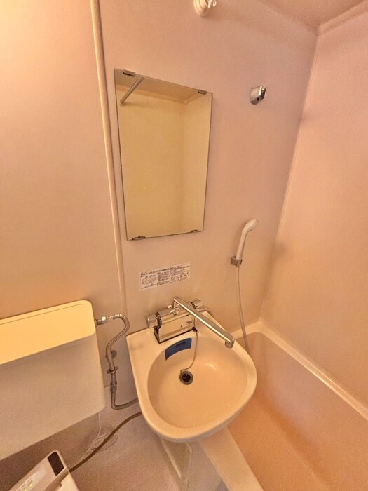 物件内観写真11　(洗面)