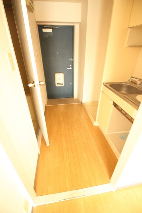 物件内観写真19　(廊下)