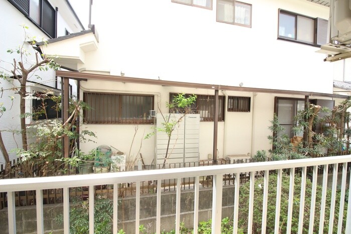 物件内観写真21　(室内からの展望)