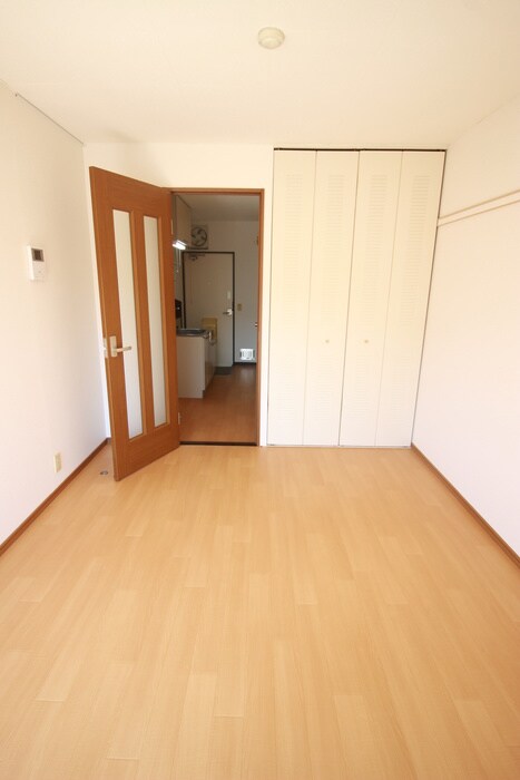 物件内観写真21　(居室)