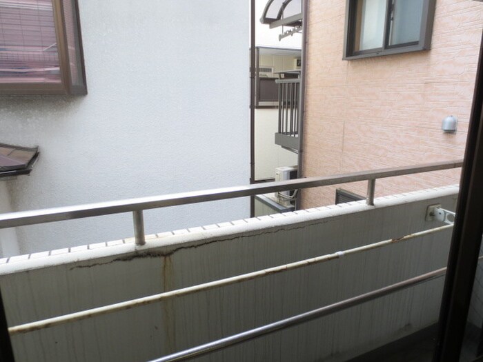 物件内観写真15　(室内からの展望)