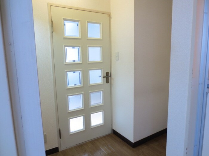 物件内観写真18　(廊下)