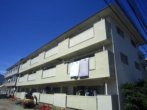 岩沢コーポＡ外観写真