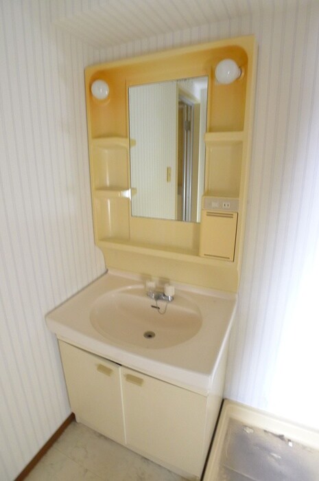 物件内観写真13　(洗面)