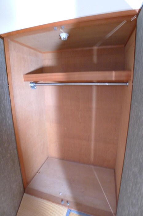 物件内観写真18　(収納)