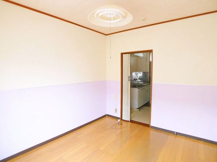 物件内観写真9　(居室)