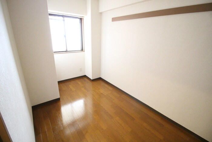 物件内観写真18　(居室)