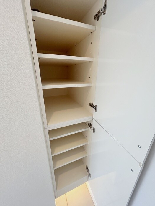 物件内観写真19　(靴箱)