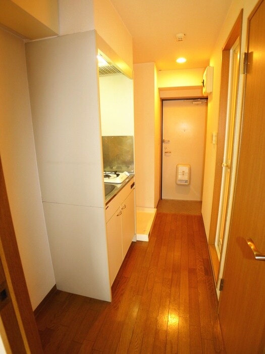 物件内観写真17　(廊下)