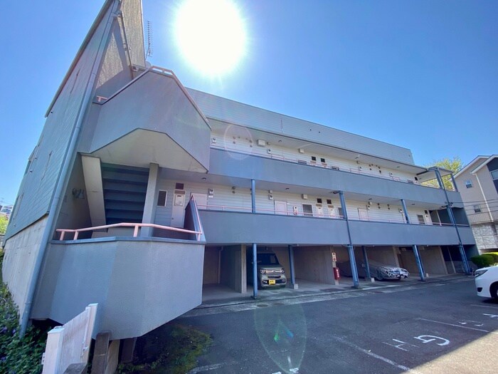 物件外観写真2　(外観写真)