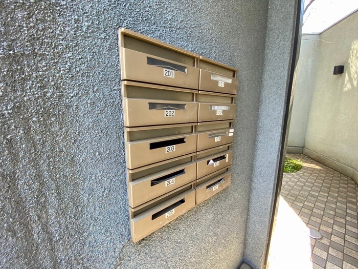 物件外観写真4　(建物設備)