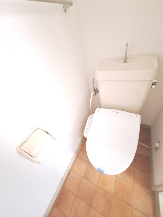 物件内観写真16　(トイレ)