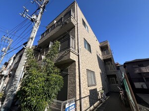 ｱﾝﾌﾟﾙ-ﾙﾌｪ-ﾙｲﾙ･ｳﾞｨﾗ-ｼﾞｭ外観写真