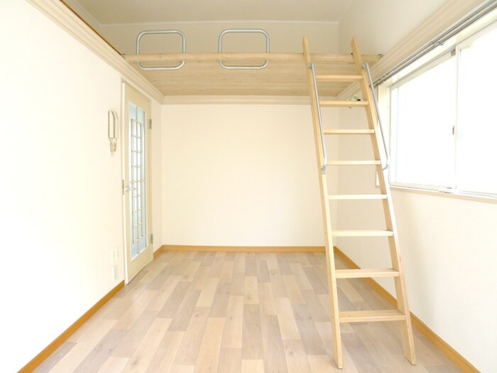 物件内観写真7　(居室)