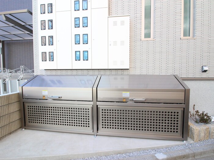 物件外観写真6　(建物設備)