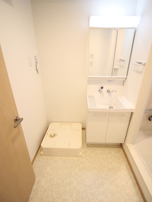 物件内観写真12　(洗面)