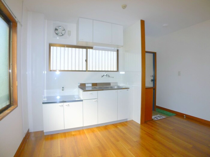 物件内観写真8　(内観写真)